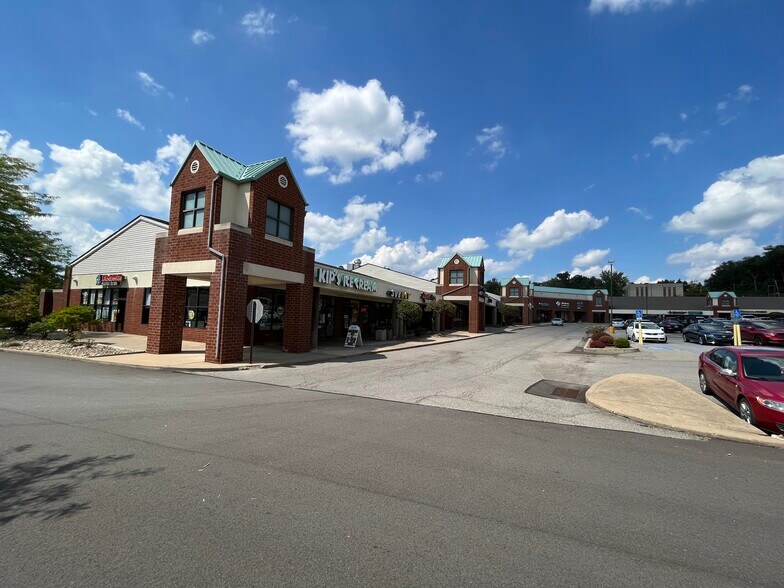 More Photos Of 1136 Thorn Run Rd, Coraopolis Unknown For Lease