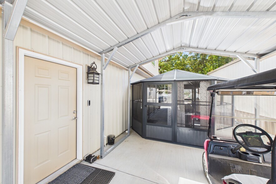More Photos Of 141 County Road 851, Elizabeth Hotel For Sale