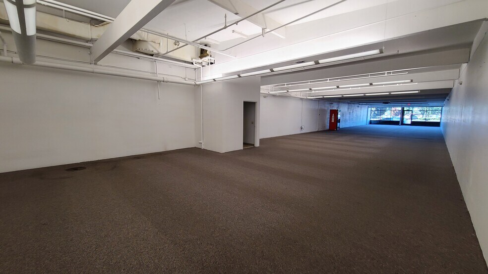 More Photos Of 3830-3860 River Rd N, Keizer Unknown For Lease