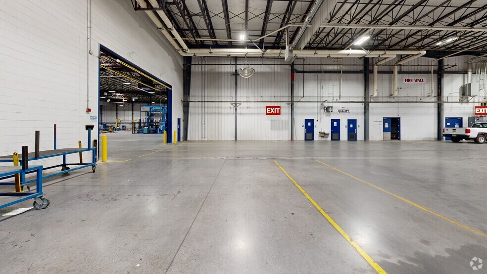 More Photos Of 100 Morgan Olson Way, Ringgold Manufacturing For Lease