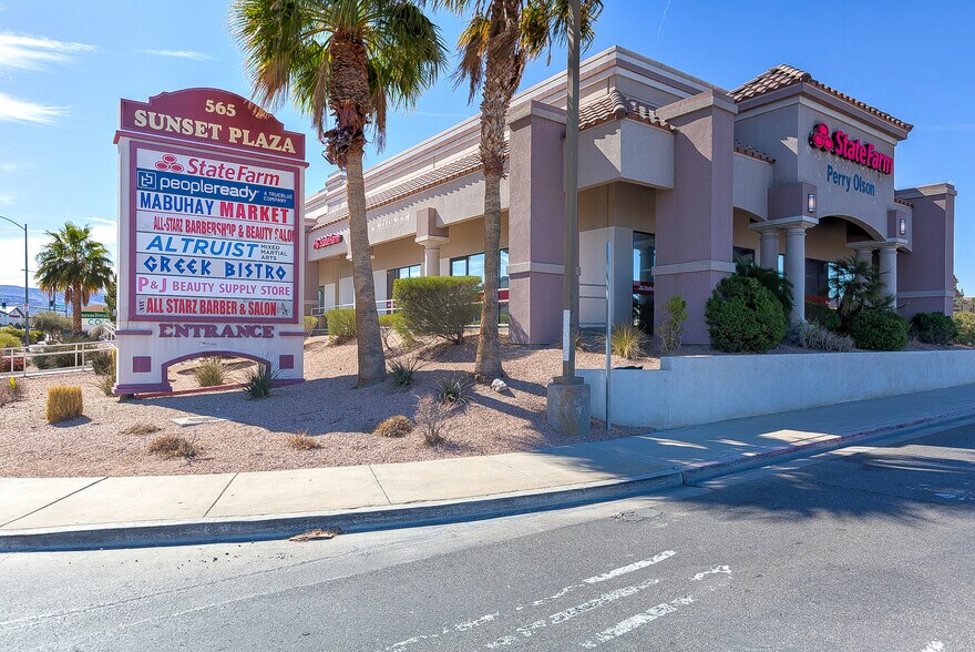 More Photos Of 565 Marks St, Henderson Unknown For Lease