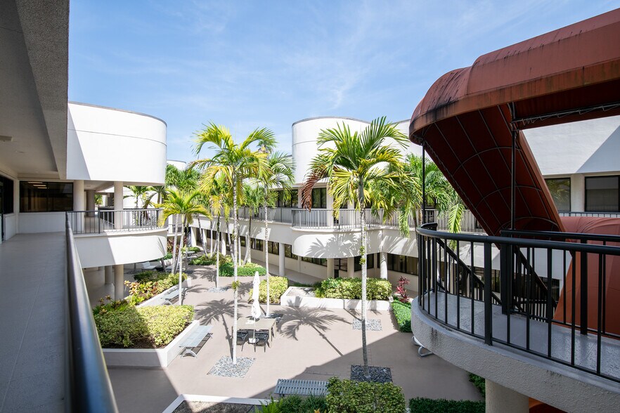 More Photos Of 851 Broken Sound Pky NW, Boca Raton Office For Lease