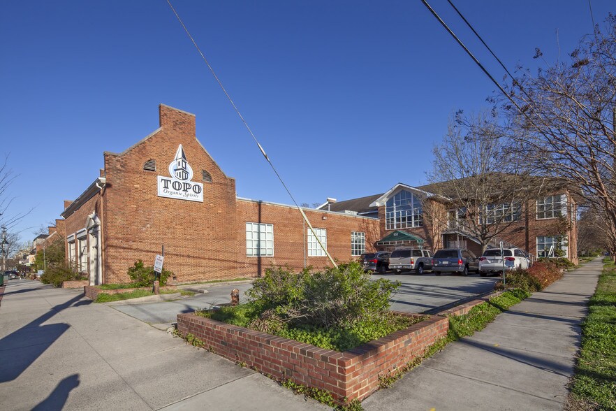 More Photos Of 505 W Franklin St, Chapel Hill Office For Lease