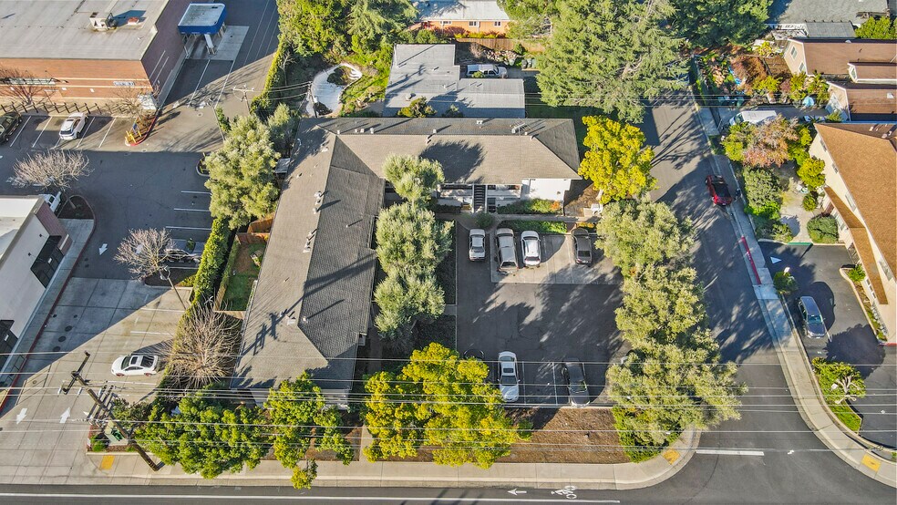 More Photos Of 2933 Eastern Ave, Sacramento Apartments For Sale