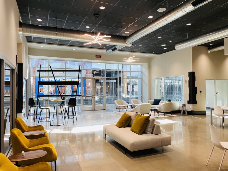 More Photos Of 7100-7140 Foundry Row, Liberty Township Coworking Space