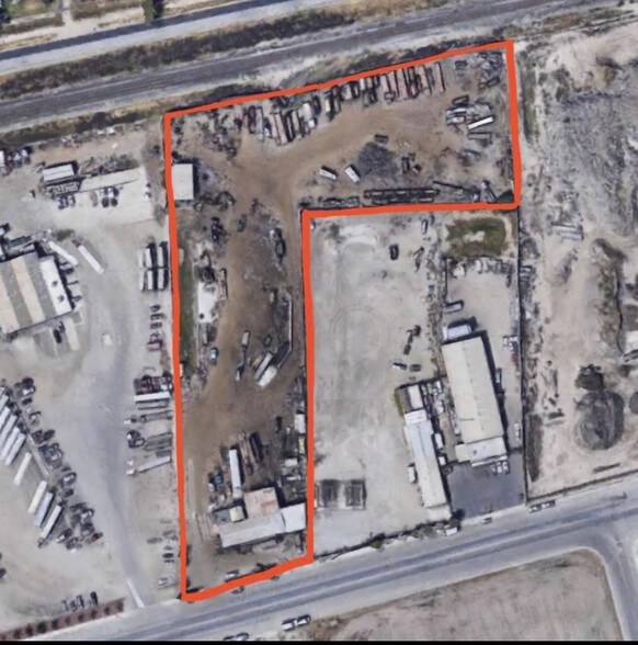 More Photos Of 3615 S K St, Tulare Recycling Center For Sale