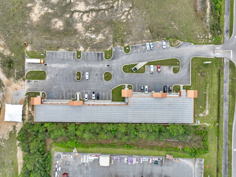 More Photos Of 143 US Highway 319 S, Moultrie Storefront For Sale