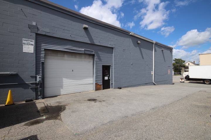 More Photos Of 7 Henry St, Worcester Light Manufacturing For Lease
