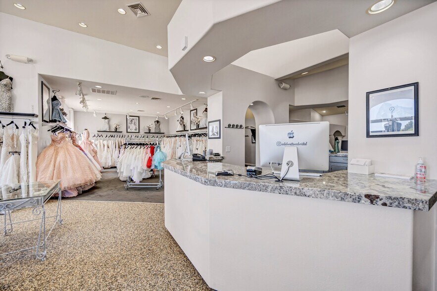 More Photos Of 3131 S Jones Blvd, Las Vegas Office For Sale