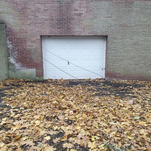 More Photos Of 41 Howard Ave, Binghamton Office Residential For Lease