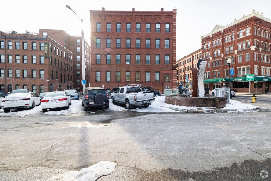 More Photos Of 2-8 Washington St, Haverhill Apartments For Sale