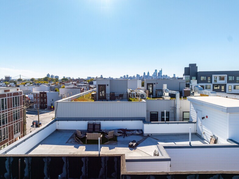 More Photos Of 2414 Frankford Ave, Philadelphia Apartments For Sale