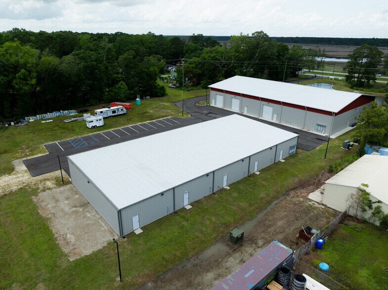 More Photos Of 4557 Savannah Hwy, Ravenel Light Manufacturing For Lease
