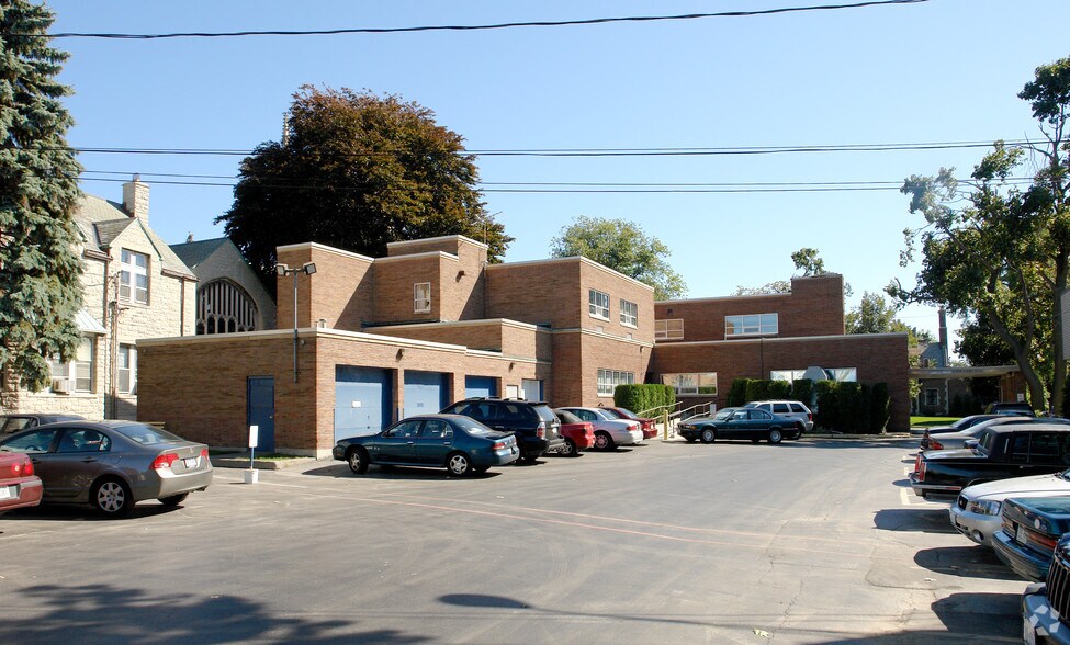 More Photos Of 976 Delaware Ave, Buffalo Office For Sale