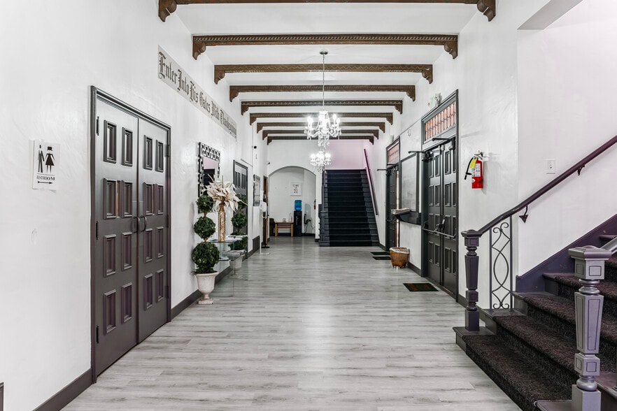 More Photos Of 2100 5th Ave, Oakland Religious Facility For Sale