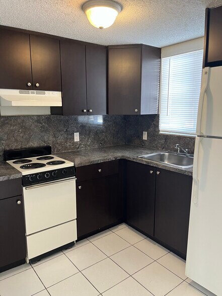 More Photos Of 126 SW 21st Ave, Miami Apartments For Sale