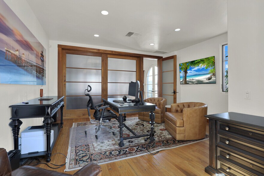 More Photos Of 1403 N El Camino Real, San Clemente Office For Lease