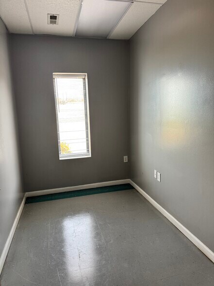 More Photos Of 1143 Airport Rd, Shelby Industrial For Lease