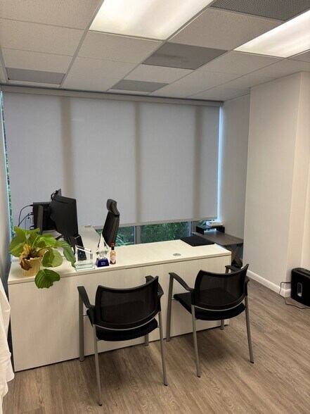 More Photos Of 150 SE 2nd Ave, Miami Office Residential For Sale