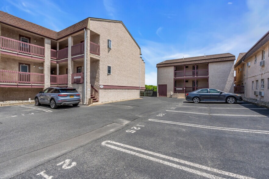 More Photos Of 1008 Ocean Ave, Point Pleasant Beach Hotel For Sale