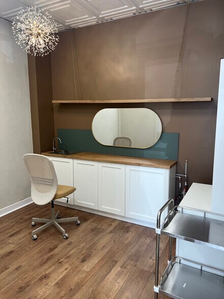 More Photos Of 805-863 Browns Line, Toronto Unknown For Lease