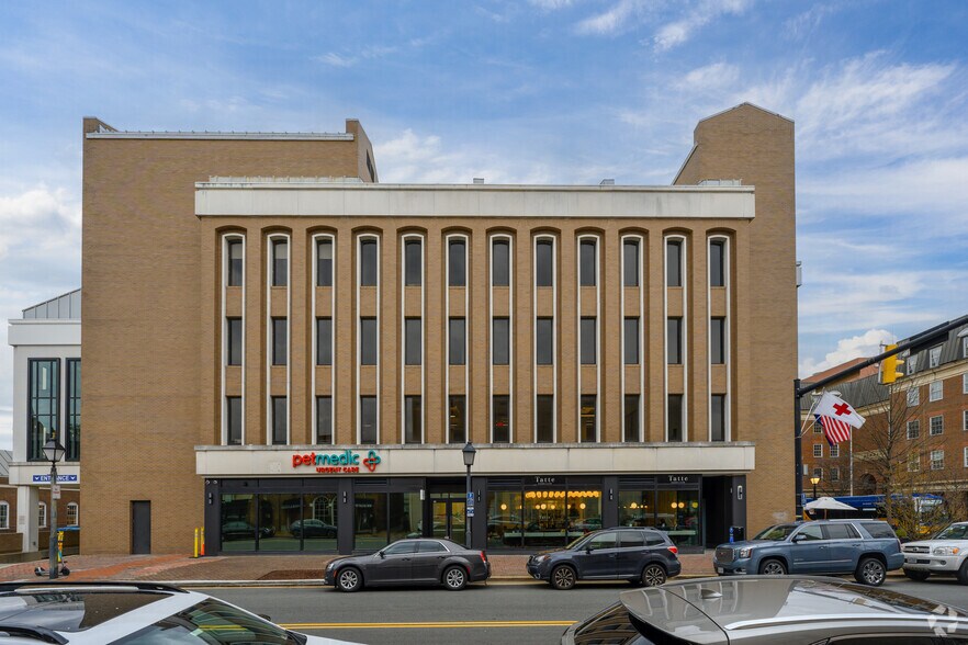 More Photos Of 515 King St, Alexandria Office For Lease