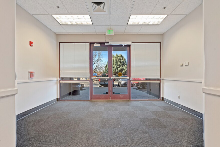 More Photos Of 2323 S Vista Ave, Boise Office For Lease