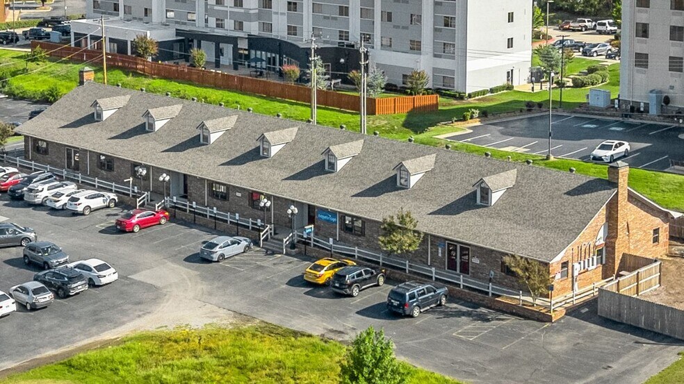 More Photos Of 4610 W Commercial Dr, North Little Rock Medical For Lease