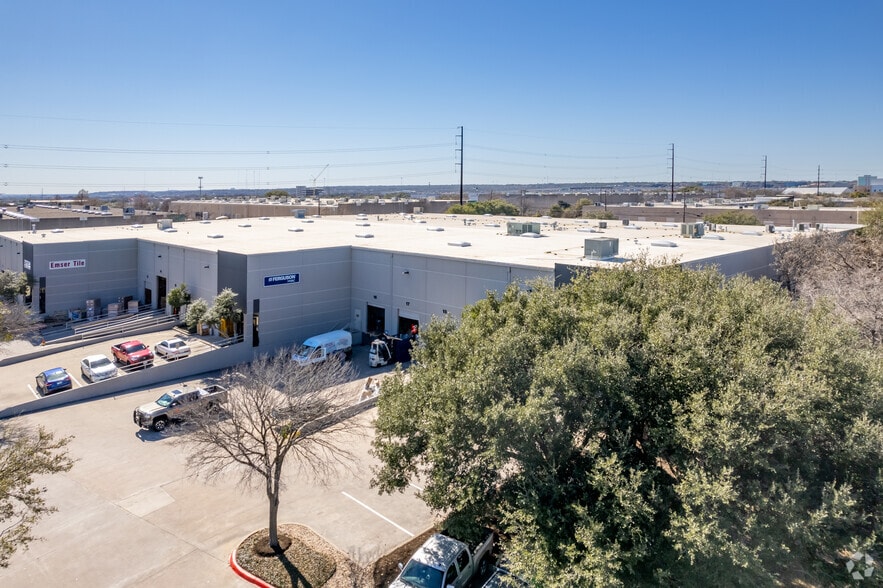 More Photos Of 2315 Rutland Dr, Austin Warehouse For Lease