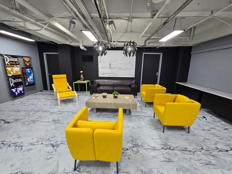 More Photos Of 500 Delaware St, Kansas City Coworking Space