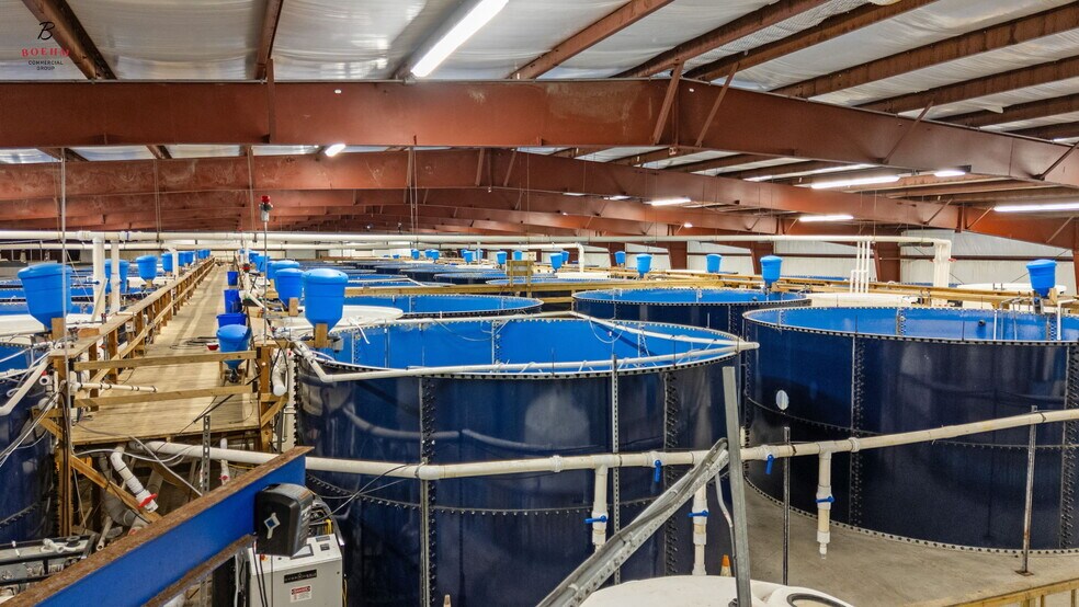 More Photos Of 833 County Road 583, La Coste Research And Development For Sale