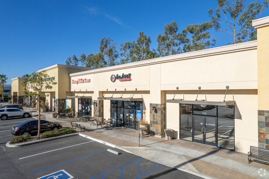 More Photos Of 41 Auto Center Dr, Lake Forest Unknown For Lease