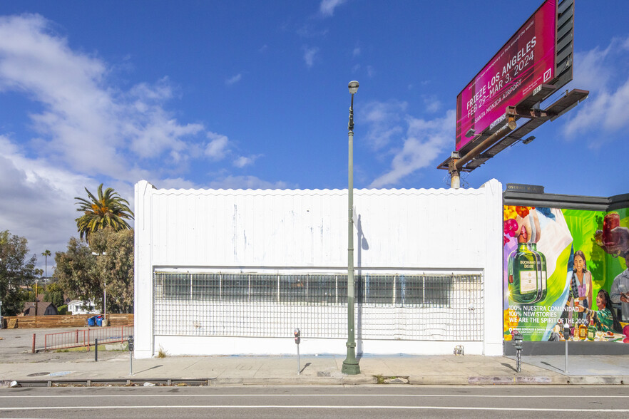 Primary Photo Of 2511-2513 W Sunset Blvd, Los Angeles Convenience Store For Lease