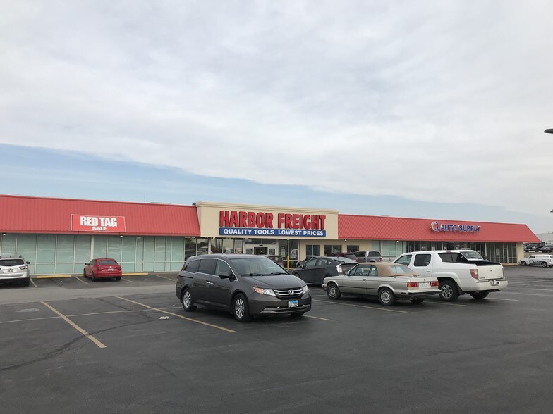 Primary Photo Of 4817 Broadway St, Quincy Storefront For Lease