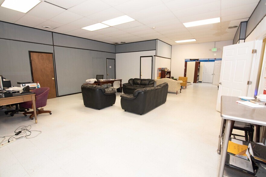 More Photos Of 416 Eastern Blvd, Essex Lodge Meeting Hall For Sale