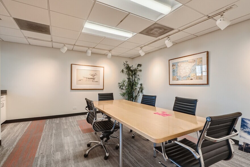 More Photos Of 722-730 Kalamath St, Denver Office For Sale