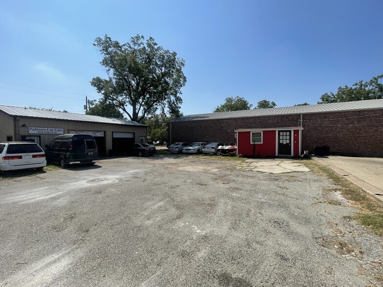 More Photos Of , McKinney General Retail For Sale
