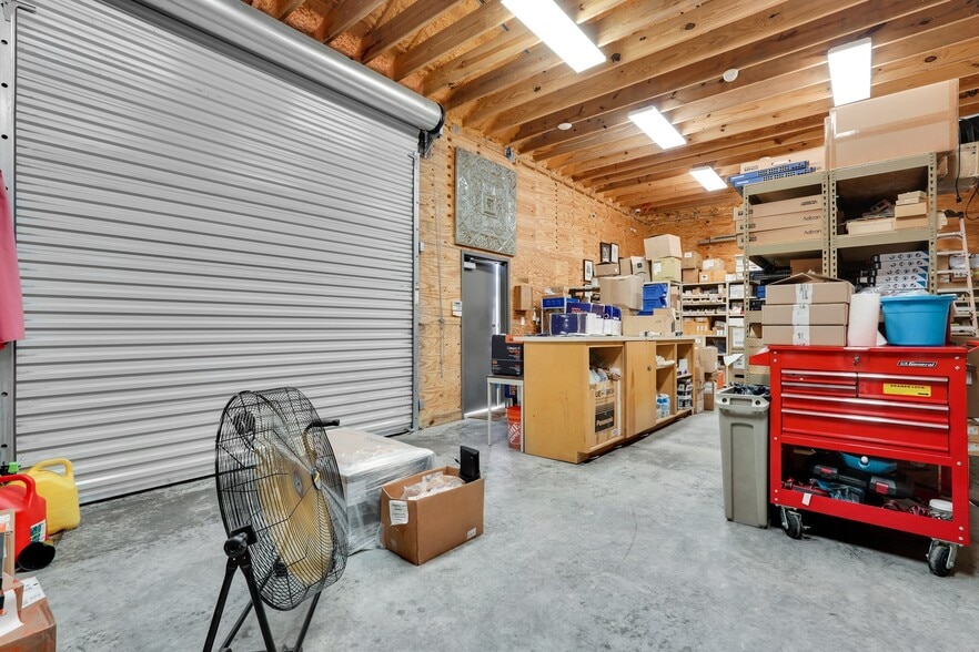 More Photos Of 2141 Rowland Ave, Savannah Office For Sale