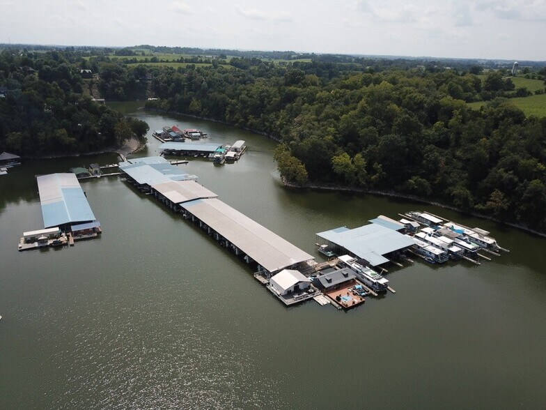 More Photos Of 234 Homestead Ln, Lancaster Marina For Sale