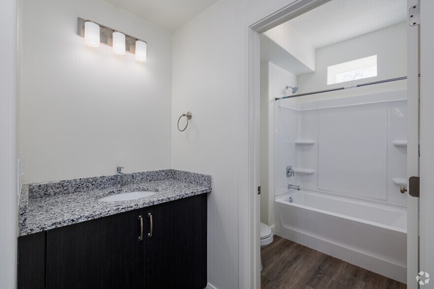 More Photos Of 36 W 1600 N, Sunset Apartments For Sale