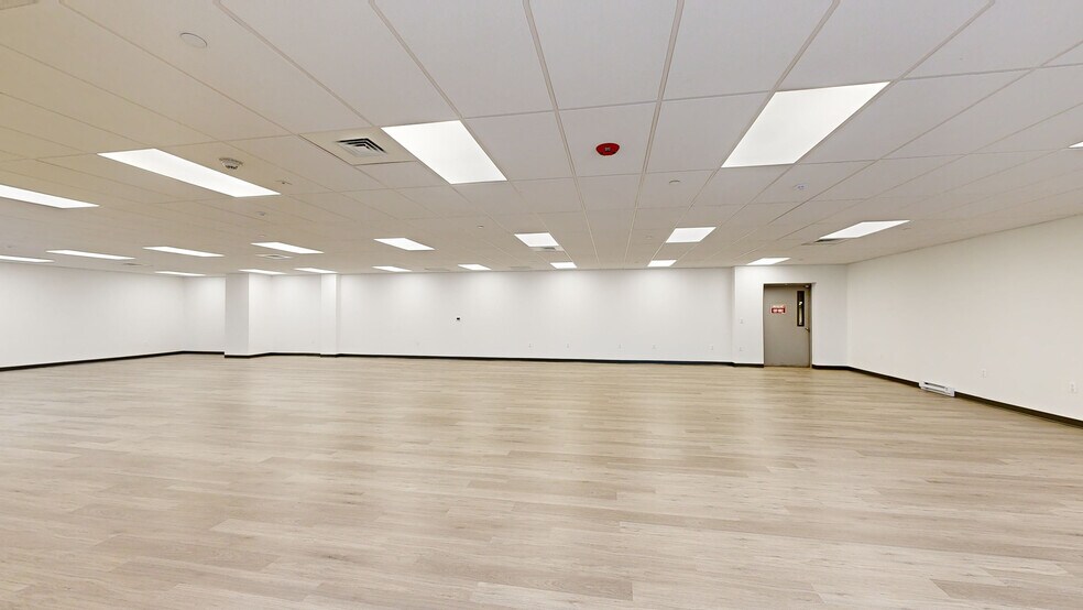 More Photos Of 201 Elizabeth St, Bordentown Warehouse For Lease