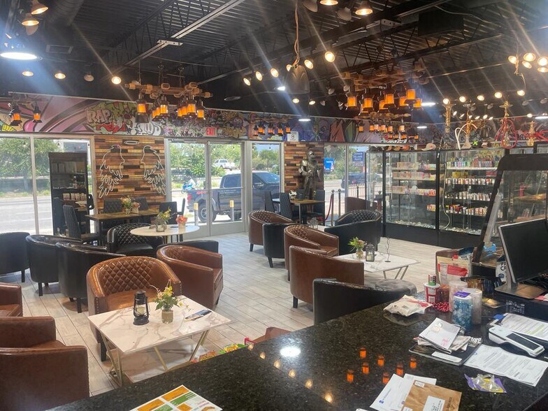 More Photos Of 1017 61st St, Galveston Restaurant For Sale