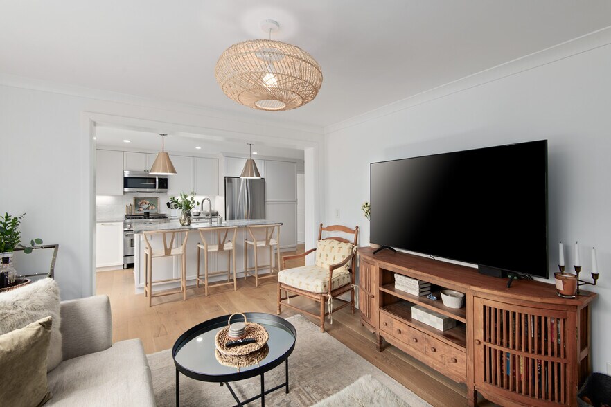 More Photos Of 937 3rd St, Encinitas Apartments For Sale