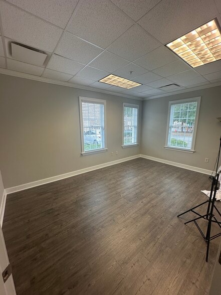 More Photos Of 1830 Peachtree Pky, Cumming Medical For Lease