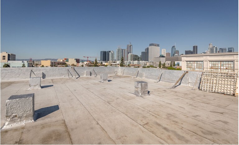 More Photos Of 1500 S Los Angeles St, Los Angeles Loft Creative Space For Lease