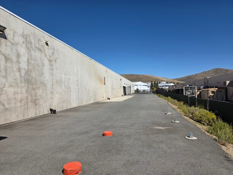 More Photos Of 2801 Arrowhead Dr, Carson City Manufacturing For Lease