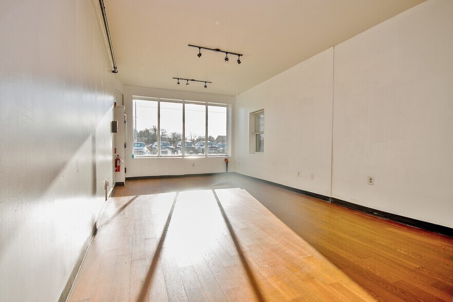 More Photos Of 63 Cannon St, Poughkeepsie Office Residential For Lease