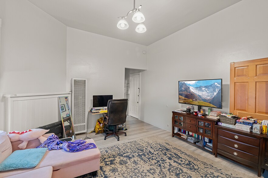 More Photos Of 601 S 5th St, San Jose Apartments For Sale