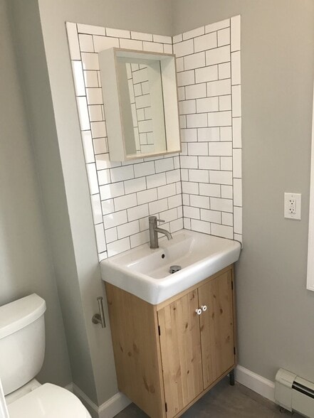 More Photos Of 181 Monticello Ave, Jersey City Apartments For Lease