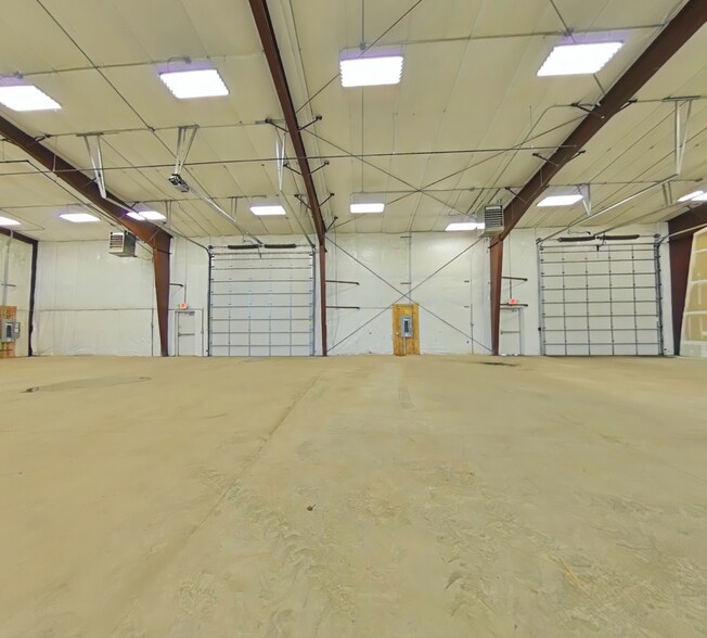 More Photos Of 6416 Wickum Rd, Williston Warehouse For Sale